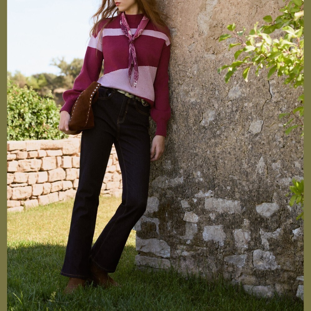 Burgundy Colorblock Knit Stand Collar Long Sleeve Sweater